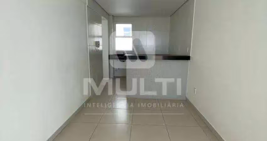 Apartamento com 3 quartos à venda no Santa Mônica, Uberlândia 