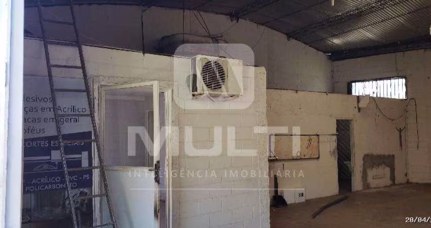 Barracão / Galpão / Depósito à venda no Daniel Fonseca, Uberlândia 