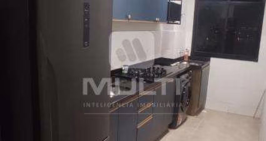 Apartamento com 2 quartos para alugar no Shopping Park, Uberlândia 