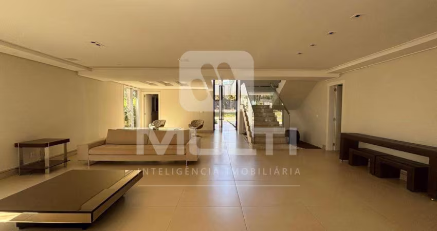 Casa em condomínio fechado com 4 quartos para alugar no Morada da Colina, Uberlândia 