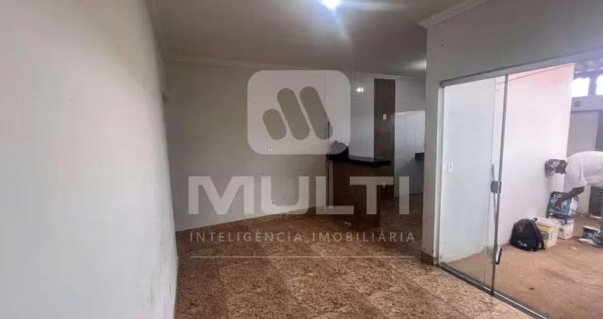 Casa com 2 quartos à venda em São Jorge, Uberlândia 