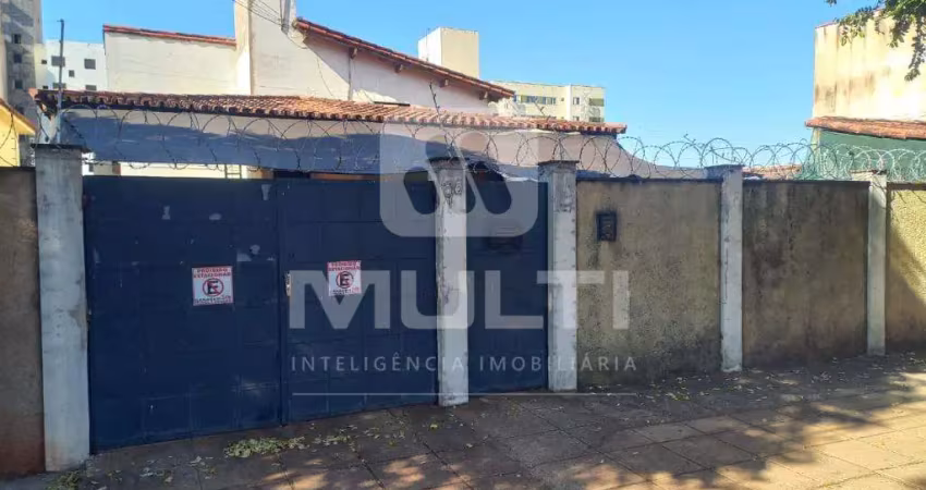 Casa com 3 quartos à venda no Jaraguá, Uberlândia 