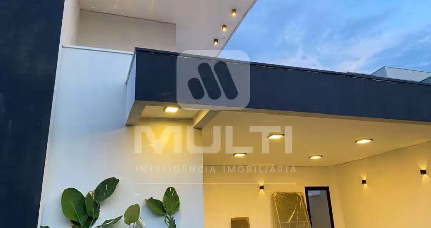 Casa em condomínio fechado com 3 quartos à venda em Laranjeiras, Uberlândia 