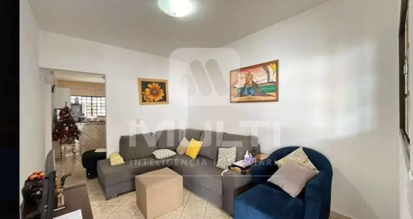 Casa com 4 quartos à venda no Pampulha, Uberlândia 