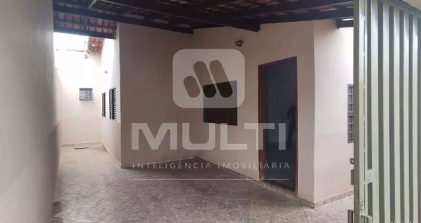 Casa com 3 quartos à venda no São Lucas, Uberlândia 