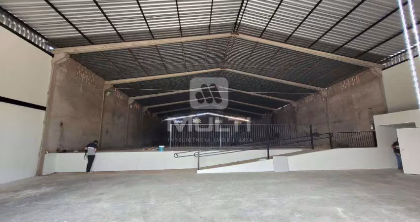 Barracão / Galpão / Depósito à venda na Nossa Senhora das Graças, Uberlândia 
