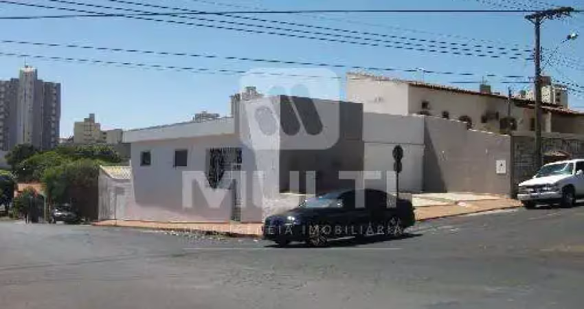 Casa comercial à venda no Centro, Uberlândia 
