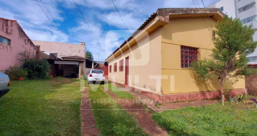 Casa com 3 quartos à venda no Martins, Uberlândia 
