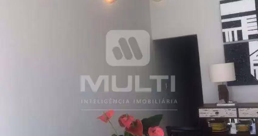 Casa com 2 quartos à venda no Novo Mundo, Uberlândia 