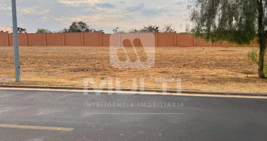 Terreno em condomínio fechado à venda no Alphaville, Uberlândia 