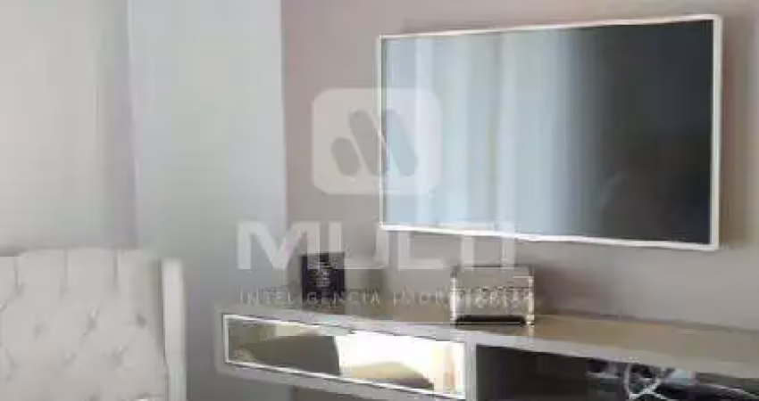Casa com 5 quartos à venda em Laranjeiras, Uberlândia 