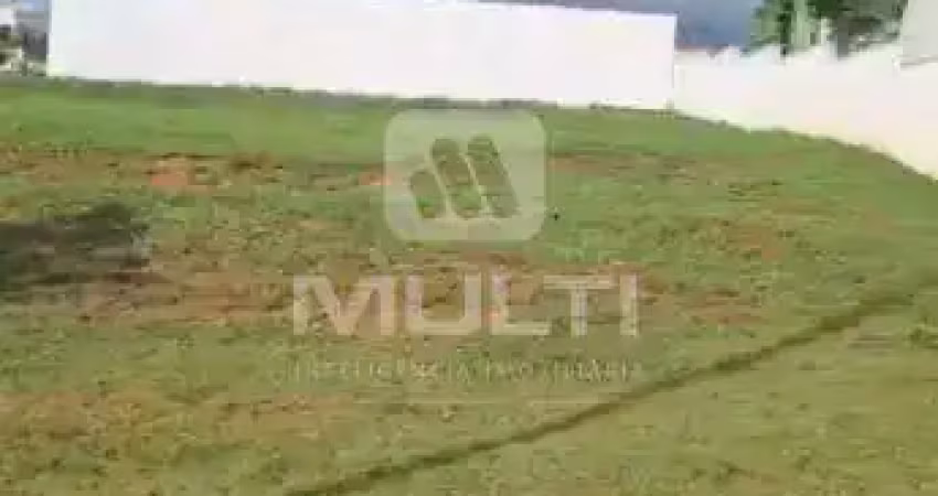Terreno em condomínio fechado à venda no Alphaville, Uberlândia 