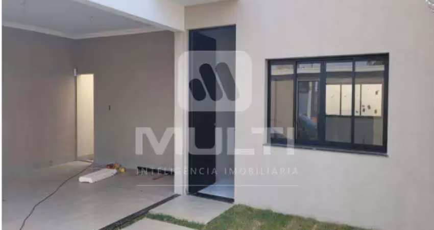 Casa com 3 quartos à venda no Novo Mundo, Uberlândia 