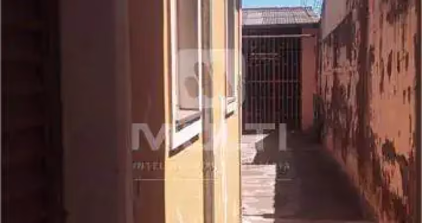 Casa com 3 quartos à venda no Santa Mônica, Uberlândia 