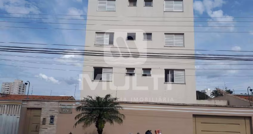 Apartamento com 3 quartos para alugar no Presidente Roosevelt, Uberlândia 