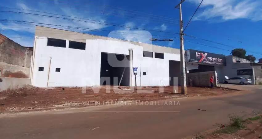 Barracão / Galpão / Depósito para alugar no Dona Zulmira, Uberlândia 