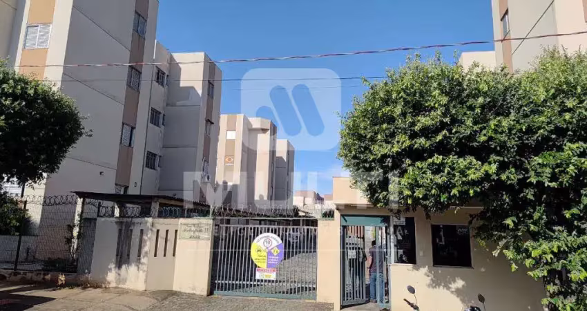 Apartamento com 2 quartos para alugar no Santa Mônica, Uberlândia 