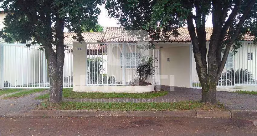 Casa com 3 quartos para alugar no Morada da Colina, Uberlândia 