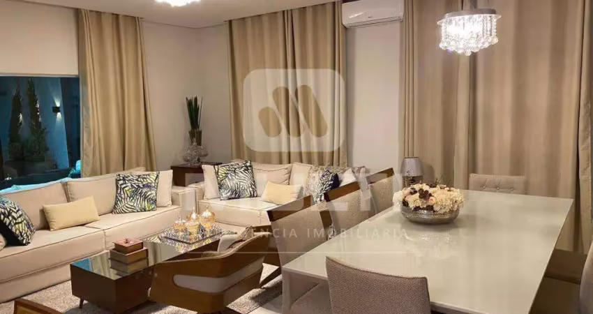 Casa com 3 quartos à venda no Novo Mundo, Uberlândia 