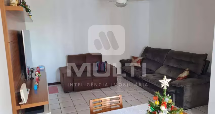 Apartamento com 3 quartos à venda em Saraiva, Uberlândia 
