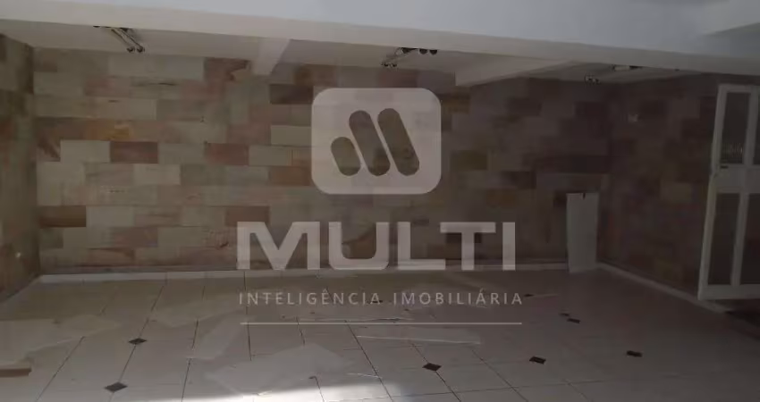 Casa comercial à venda no Centro, Uberlândia 