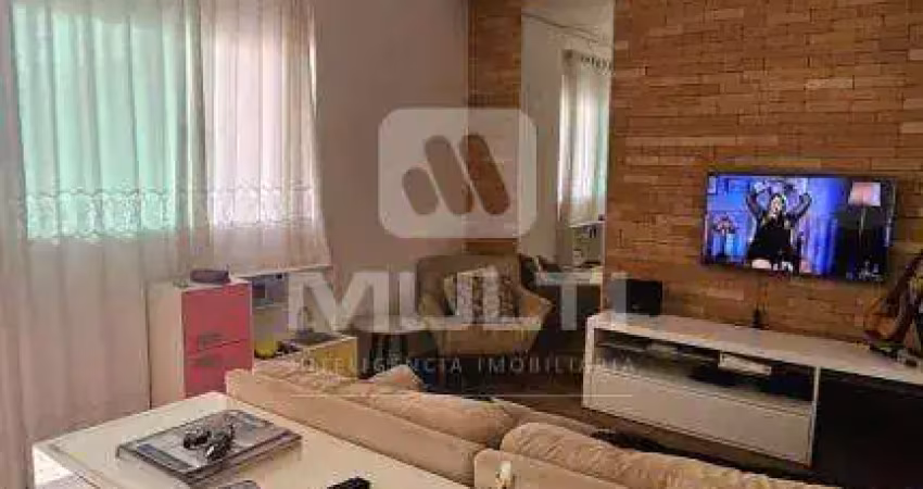 Casa com 3 quartos à venda em Laranjeiras, Uberlândia 