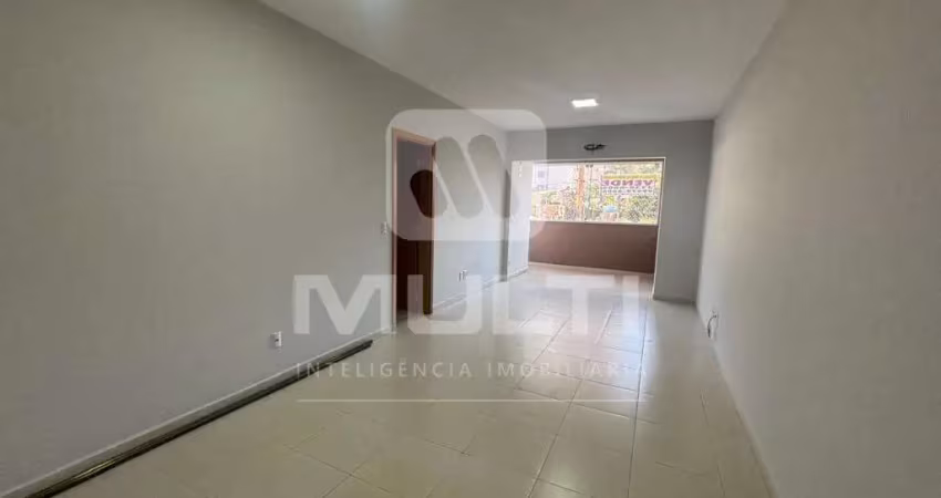 Apartamento com 3 quartos à venda no Centro, Uberlândia 