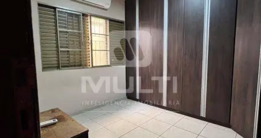 Casa comercial para alugar na Nossa Senhora Aparecida, Uberlândia 