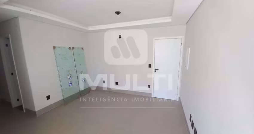 Apartamento com 2 quartos para alugar no Santa Mônica, Uberlândia 