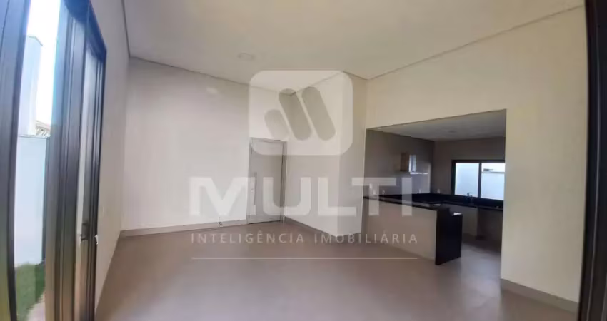 Casa em condomínio fechado com 3 quartos para alugar em Varanda Sul, Uberlândia 