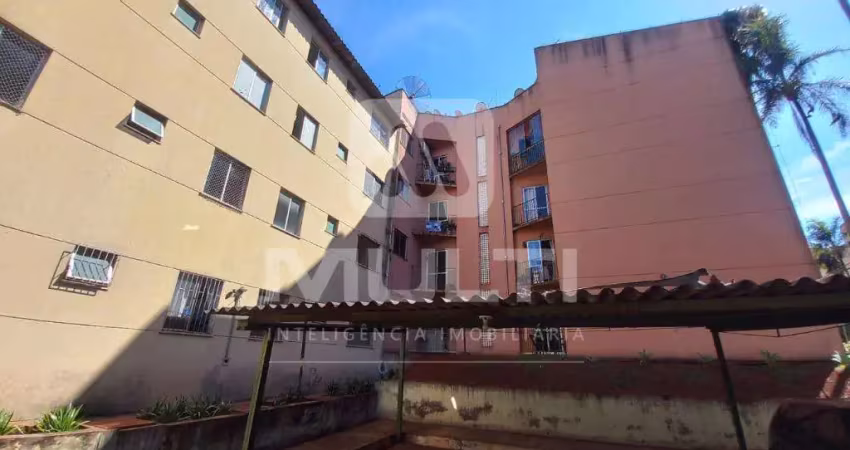 Apartamento com 2 quartos para alugar no Jardim Patrícia, Uberlândia 