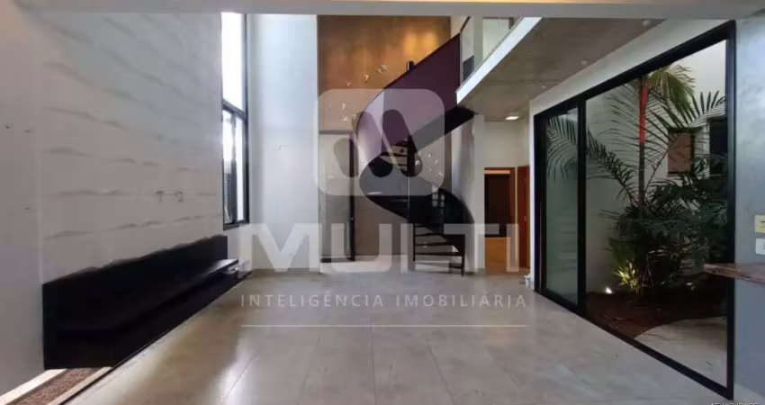 Casa com 3 quartos para alugar no Vigilato Pereira, Uberlândia 