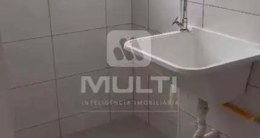Apartamento com 2 quartos para alugar no Jardim Patrícia, Uberlândia 