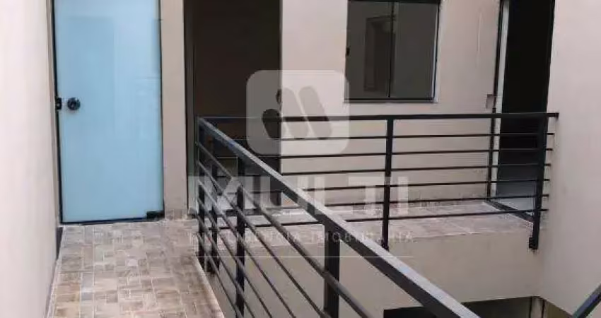 Sala comercial para alugar em Saraiva, Uberlândia 