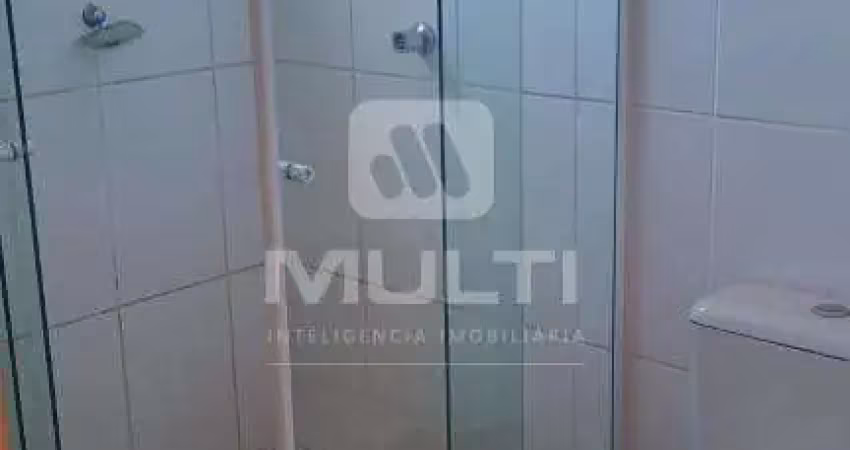 Apartamento com 2 quartos para alugar no Grand Ville, Uberlândia 