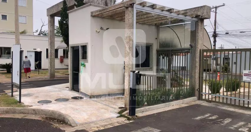 Apartamento com 2 quartos para alugar no Jardim Holanda, Uberlândia 