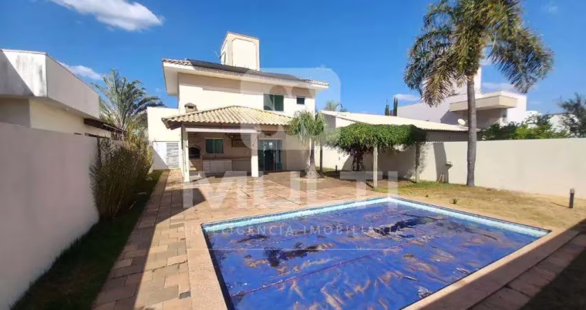 Casa em condomínio fechado com 3 quartos para alugar no Aclimação, Uberlândia 