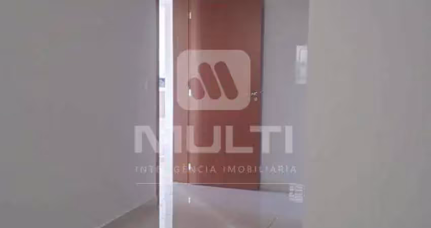 Apartamento com 2 quartos à venda no Tabajaras, Uberlândia 