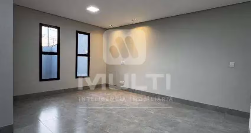 Casa com 3 quartos à venda no Jardim Botânico, Uberlândia 