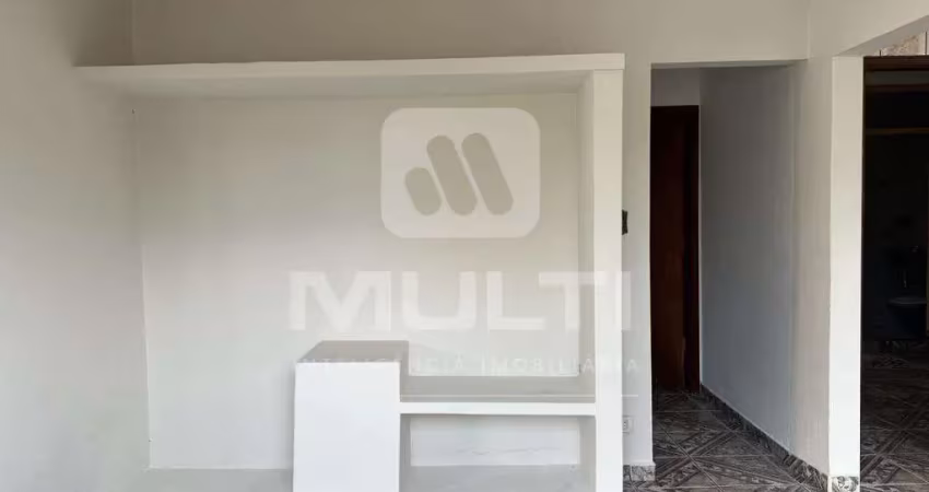 Casa com 3 quartos à venda no Jardim Patrícia, Uberlândia 