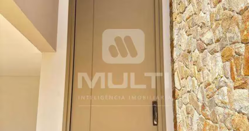 Casa em condomínio fechado com 4 quartos à venda no Morada da Colina, Uberlândia 