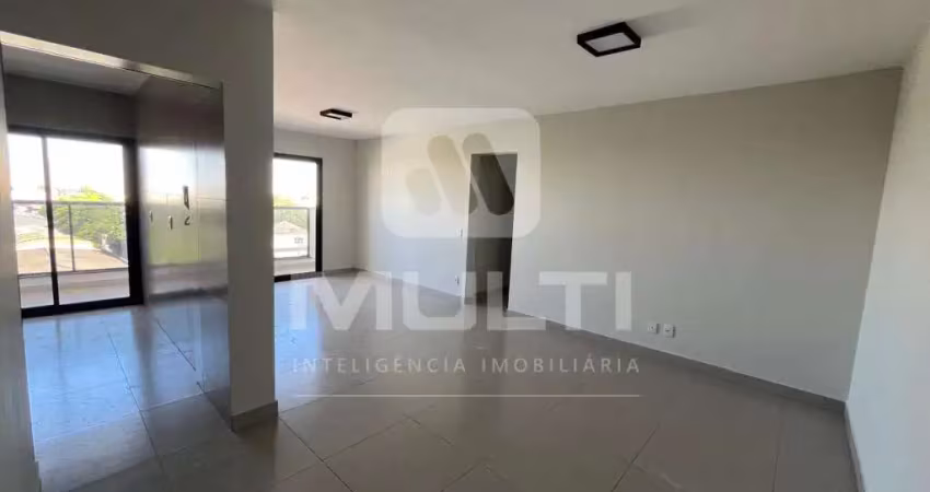 Apartamento com 3 quartos para alugar na Nossa Senhora Aparecida, Uberlândia 