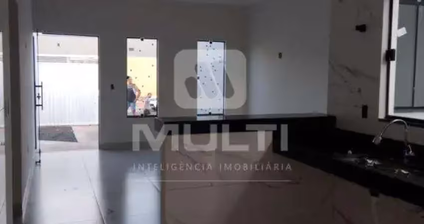 Casa com 2 quartos à venda no Jardim Canaã, Uberlândia 