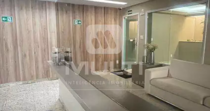 Apartamento com 3 quartos à venda na Nossa Senhora Aparecida, Uberlândia 