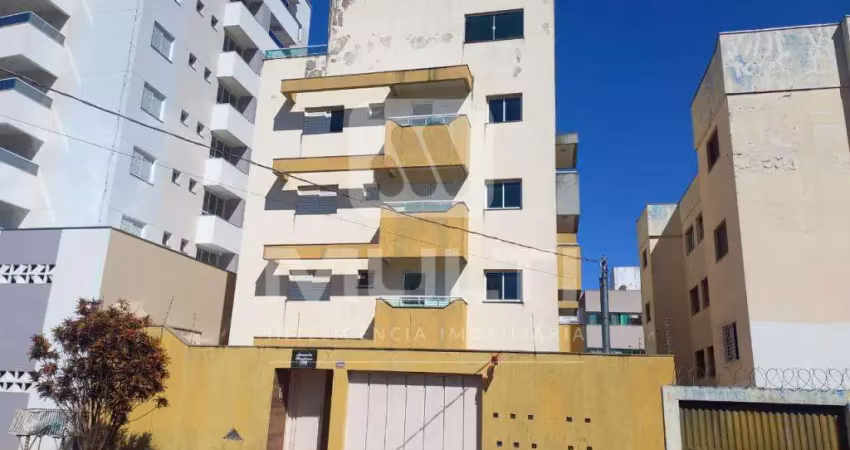 Apartamento com 2 quartos para alugar no Santa Mônica, Uberlândia 