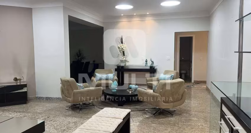 Apartamento com 4 quartos à venda no Centro, Uberlândia 