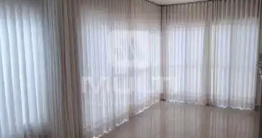 Casa em condomínio fechado com 3 quartos para alugar no Granja Marileusa, Uberlândia 