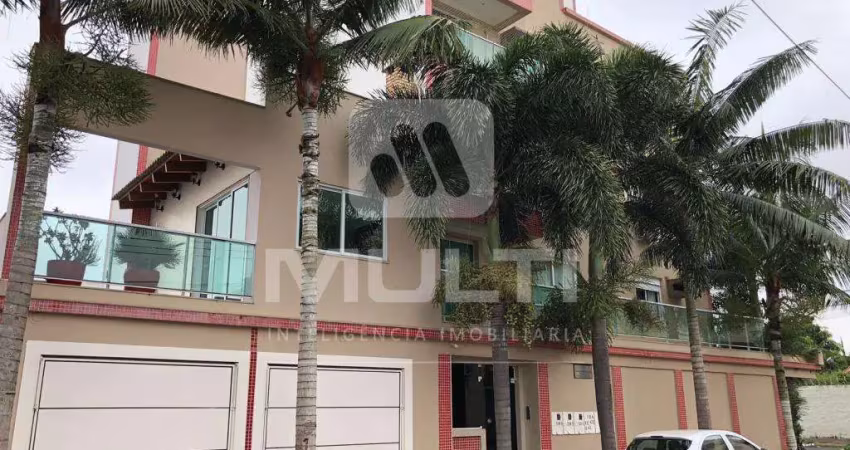Apartamento com 3 quartos para alugar em Saraiva, Uberlândia 