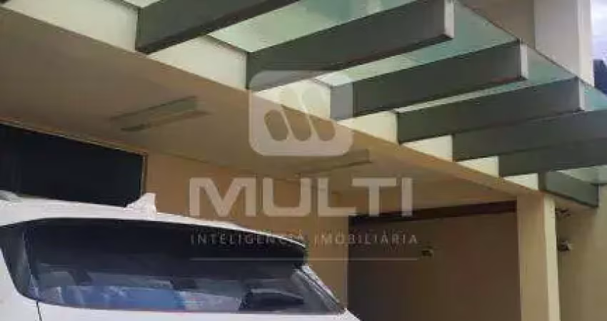 Casa comercial para alugar no Fundinho, Uberlândia 