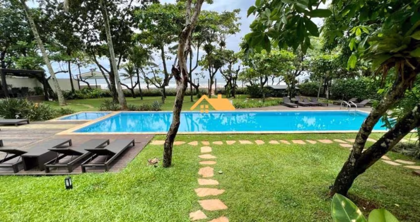 CASA FRENTE AO MAR NA PRAIA DE CAMBURI